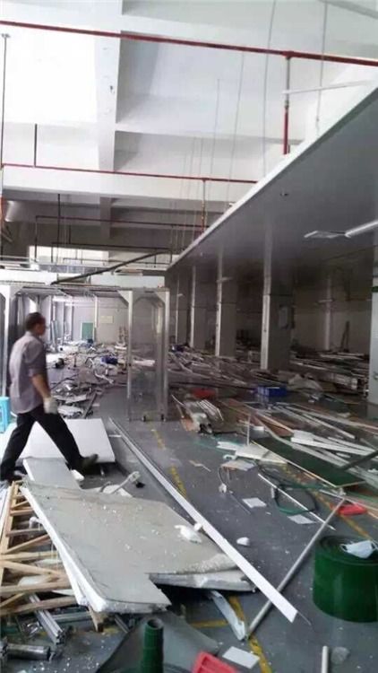 中山东凤旧房屋拆除